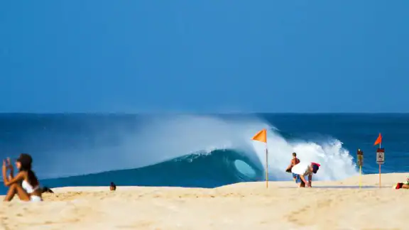 Swellnet: Surfcams & Forecasts