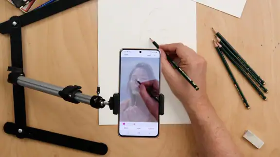 Da Vinci Eye: AR Art Projector