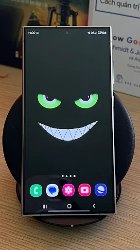 Silly Smiles Live Wallpapers screenshot