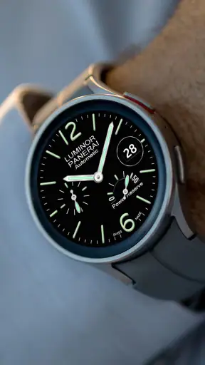 LUMINOR PANERAI Watch face screenshot
