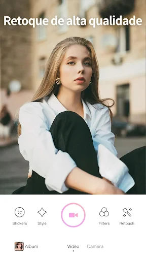 BeautyCam-Beautify & AI Artist screenshot
