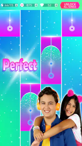 Maria Clara e JP Tiles Game screenshot
